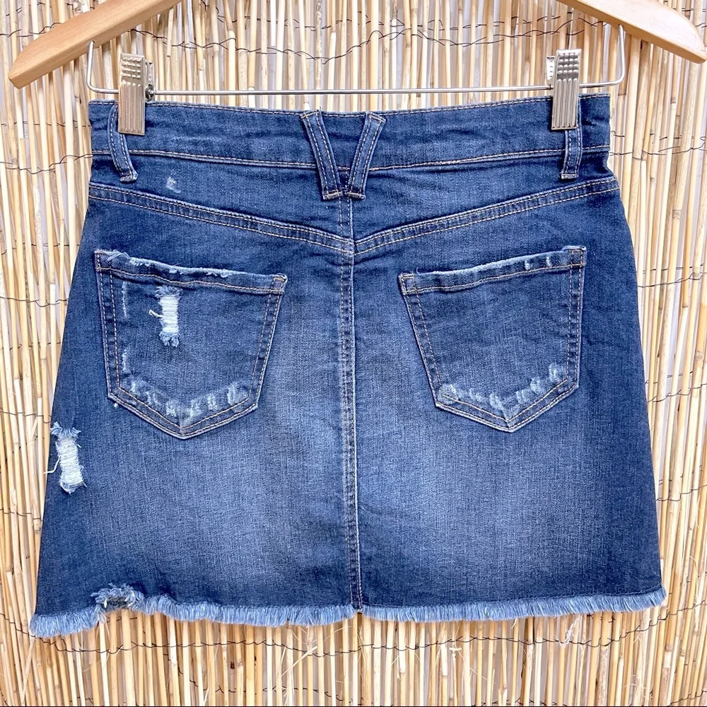 NWOT Wax Jean Distressed Mini Denim Skirt Size Small - Picture 6 of 6